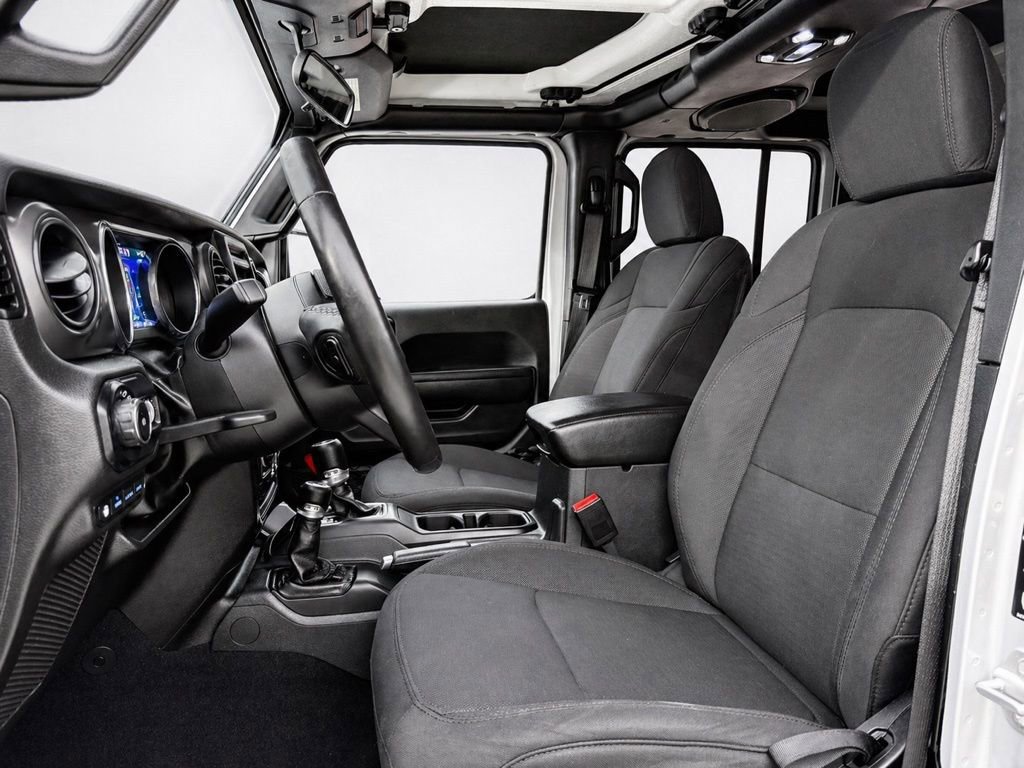 Used 2023 Jeep Wrangler Unlimited w/ Cold Weather Group AWD/4WD image 14