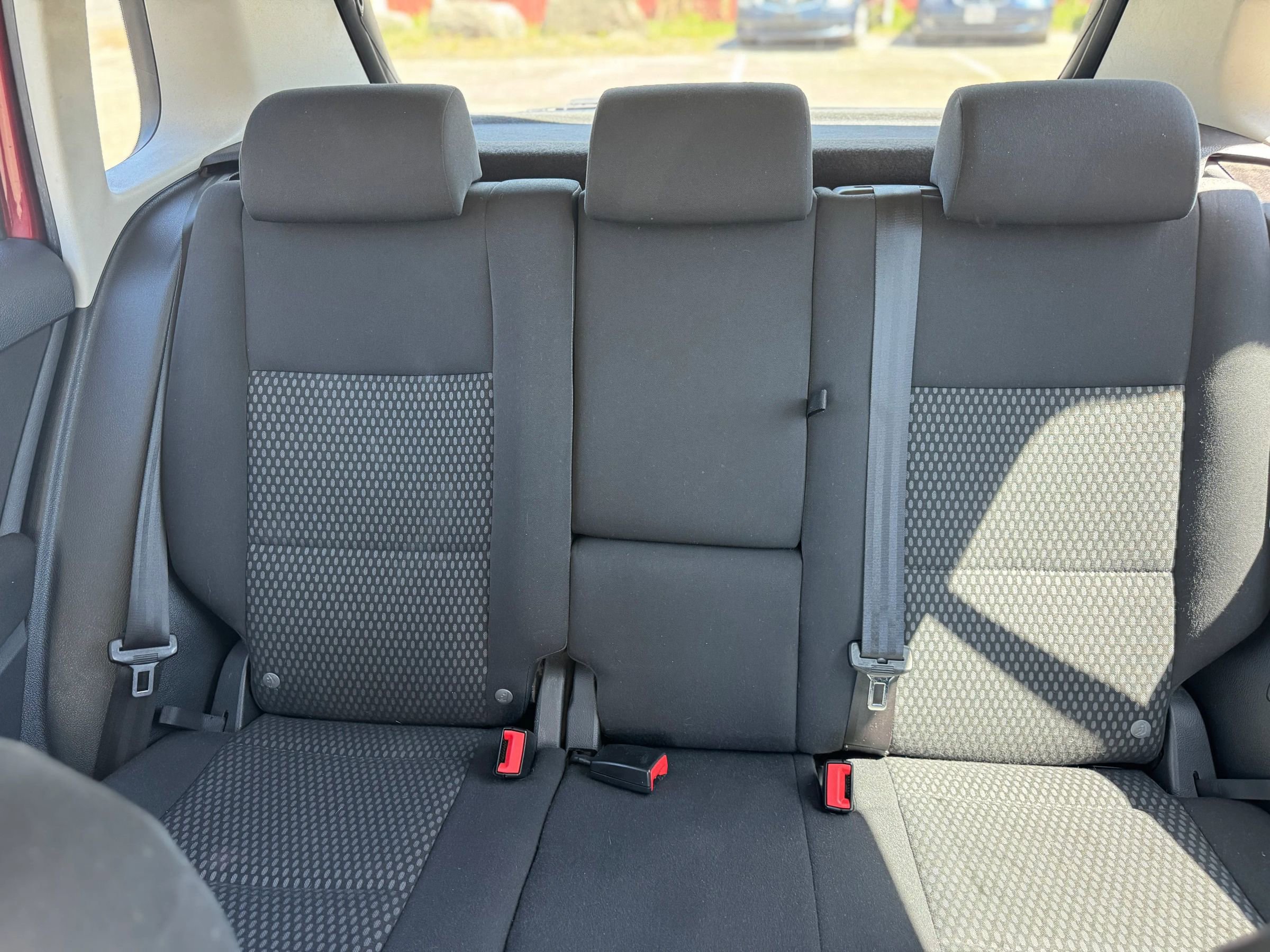 Used 2011 Volkswagen Tiguan S image 14