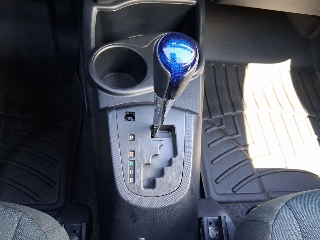 Used 2018 Toyota Prius C Two image 12