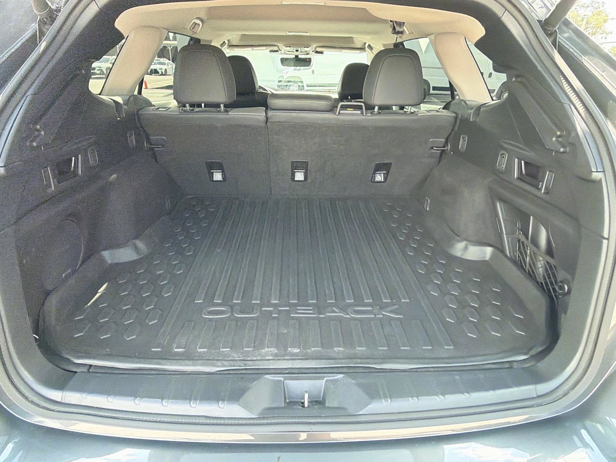 Used 2024 Subaru Outback Onyx Edition AWD/4WD image 11