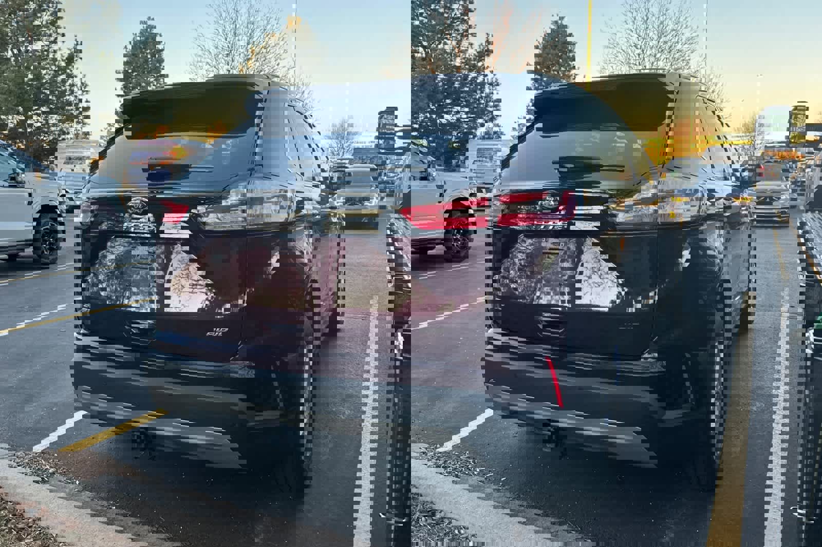 Certified 2022 Ford Edge SEL w/ Convenience Package image 4