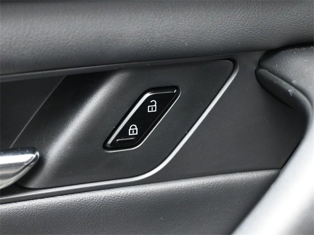 Used 2025 MAZDA CX-90 3.3 Turbo w/ Preferred Package image 21