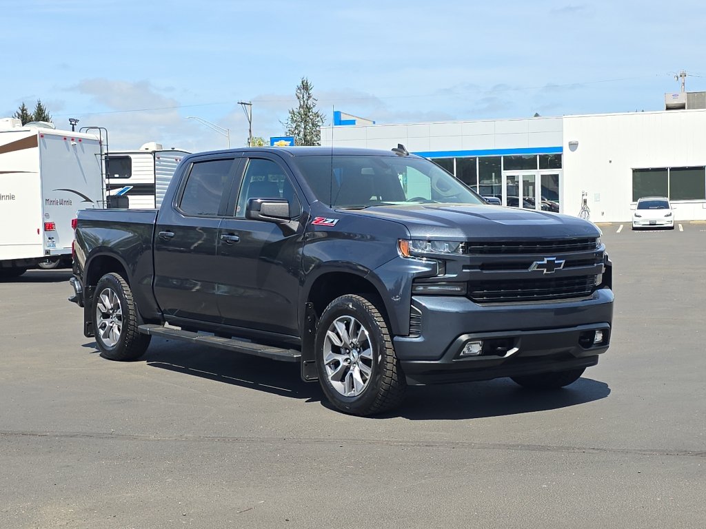 Used 2020 Chevrolet Silverado 1500 RST AWD/4WD image 2