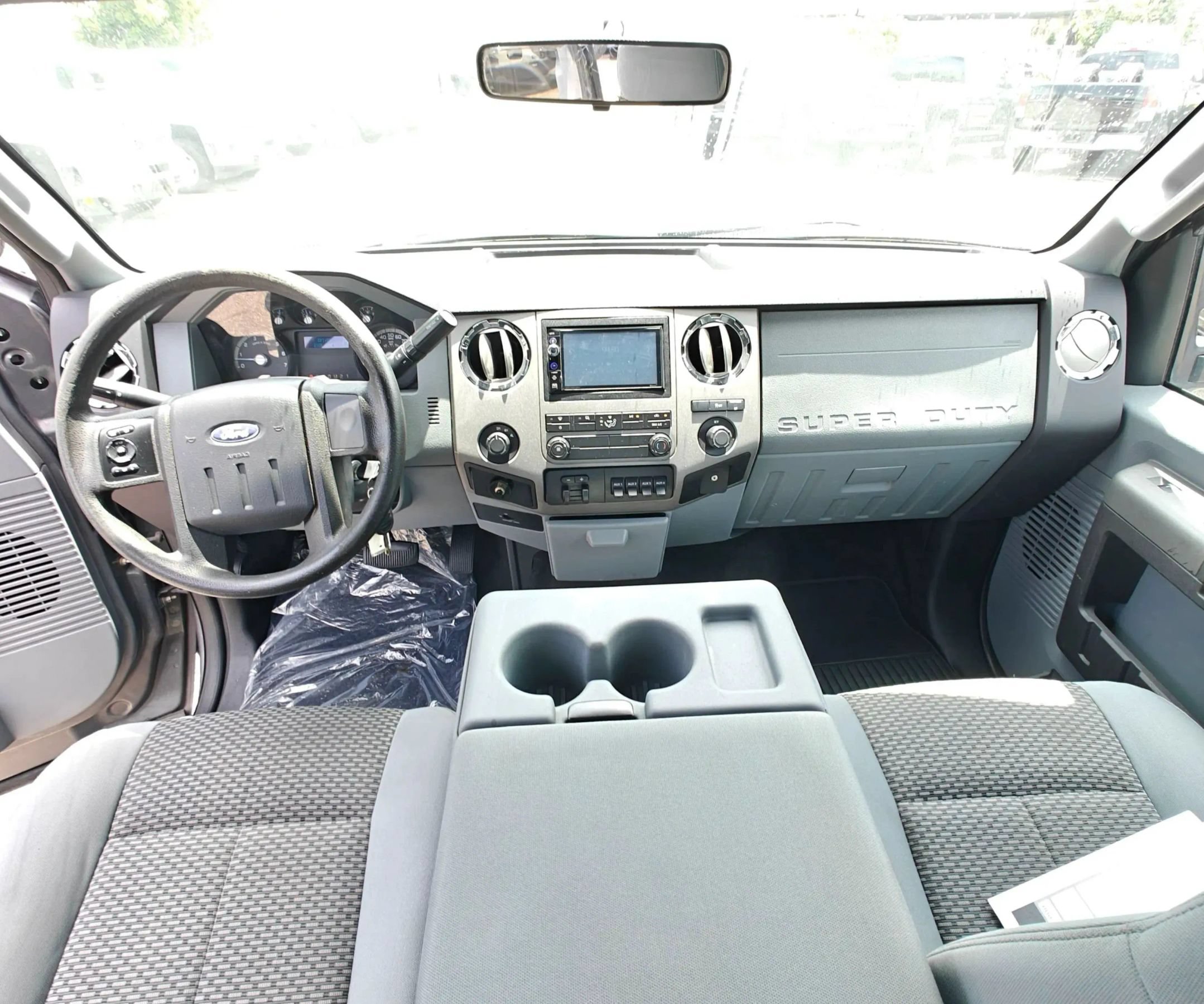Used 2011 Ford F350 XLT w/ Camper Pkg AWD/4WD image 9