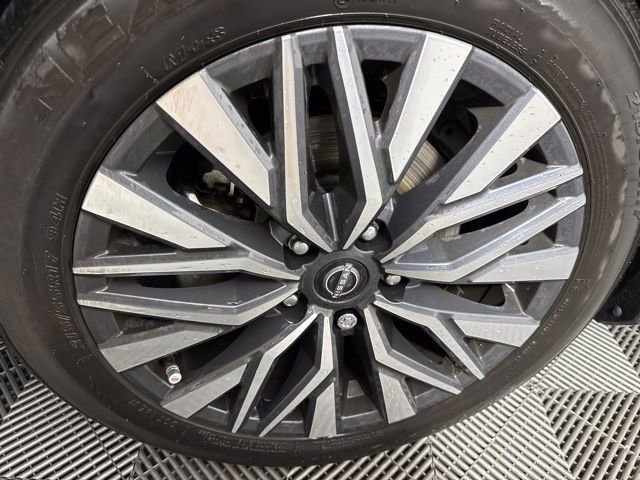 Used 2024 Nissan Altima 2.5 SV image 13