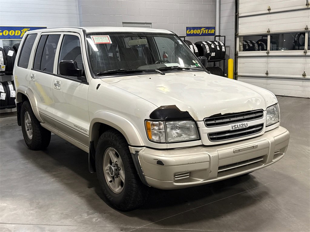 Used 2000 Isuzu Trooper S image 3