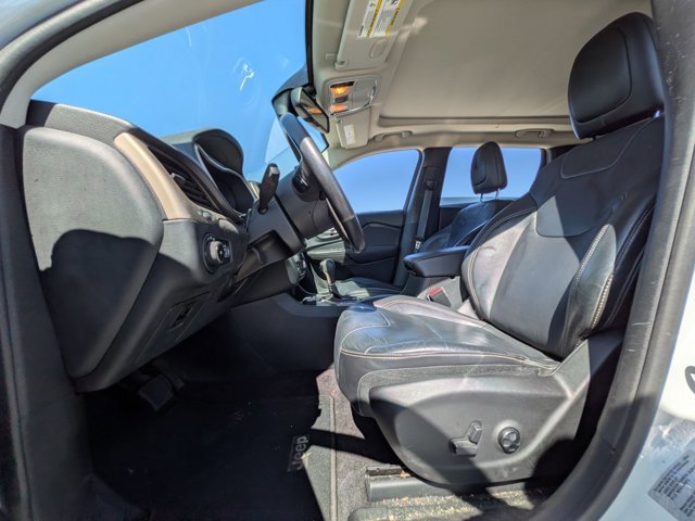 Used 2016 Jeep Cherokee Limited AWD/4WD image 14