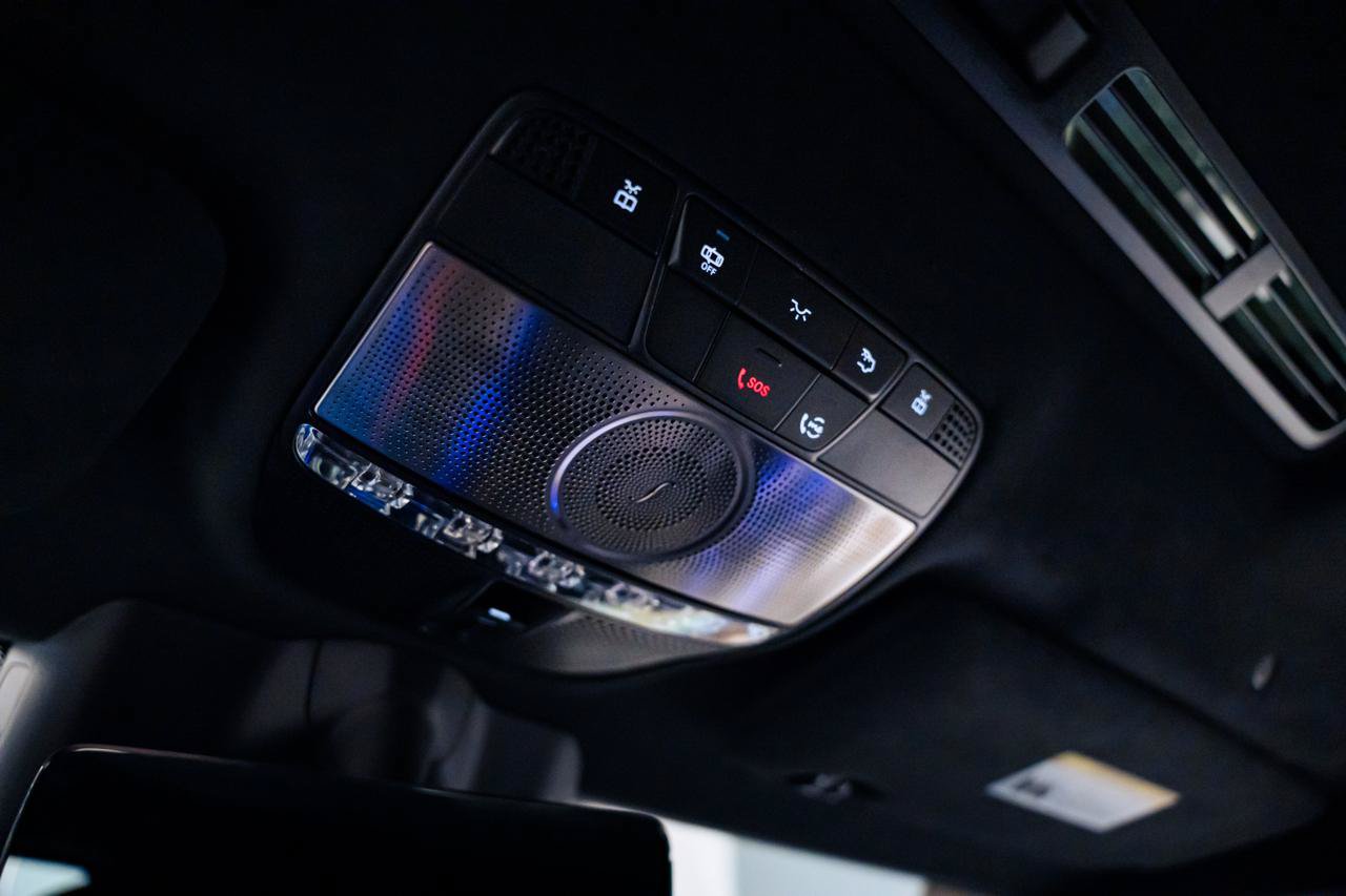 Used 2025 Mercedes-Benz G 550 image 47