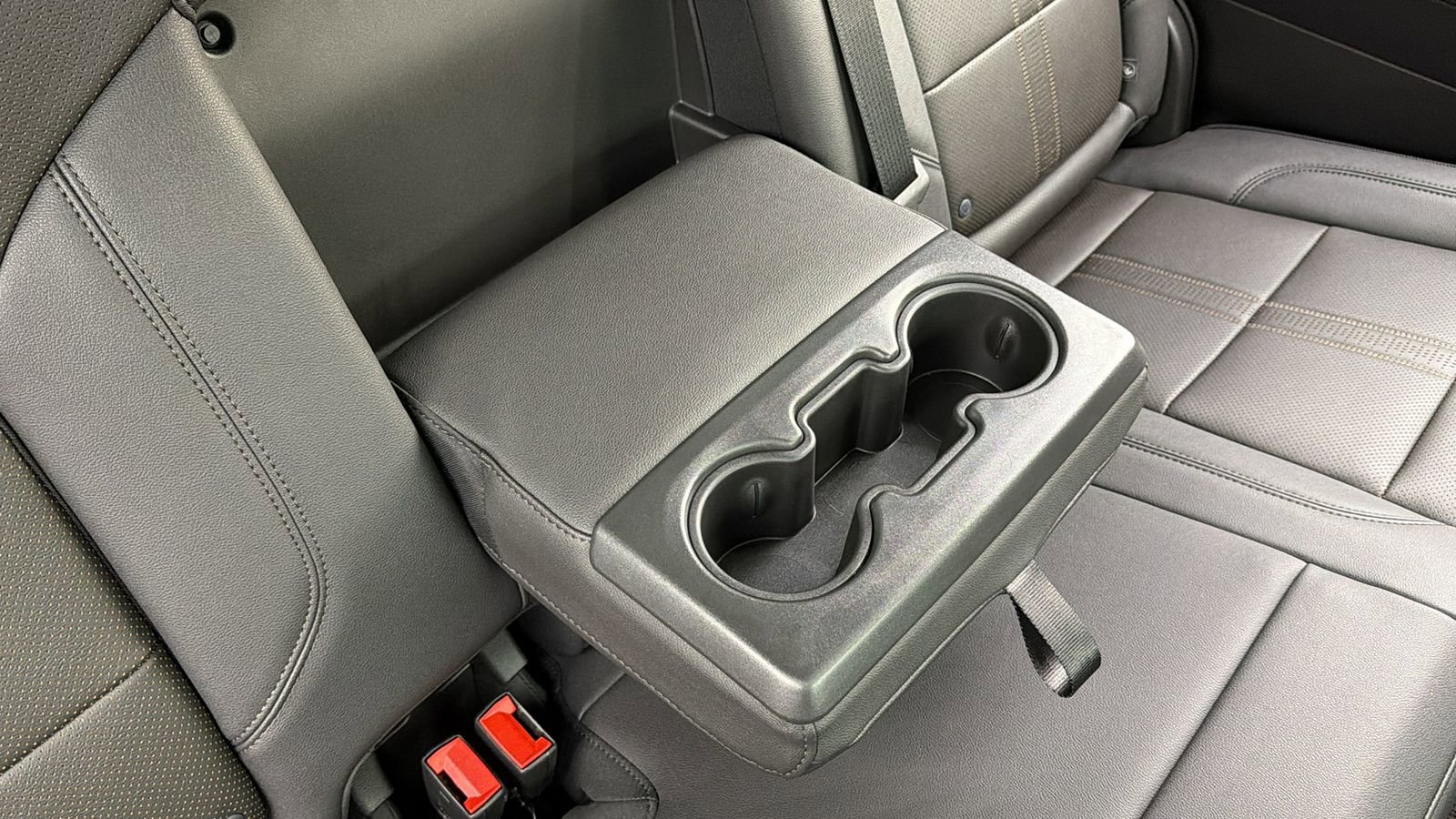 Used 2025 Chevrolet Silverado 2500 High Country w/ Technology Package image 44