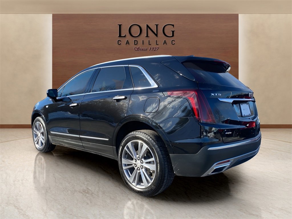 Certified 2025 Cadillac XT5 Premium Luxury image 3