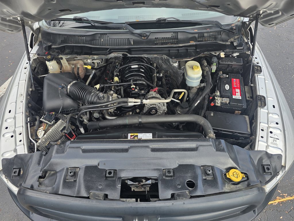 Used 2014 RAM 3500 Tradesman image 12