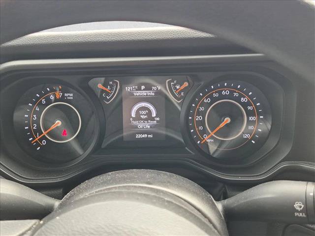 Used 2025 Jeep Gladiator Sport AWD/4WD image 9