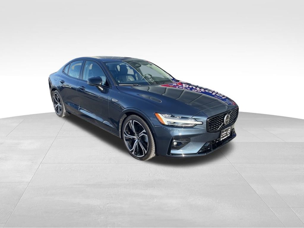 Certified 2023 Volvo S60 B5 Plus w/ Climate Package image 9