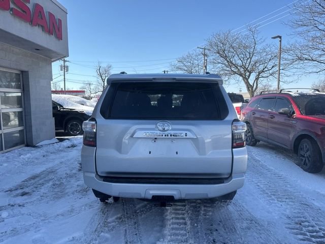 Used 2024 Toyota 4Runner SR5 image 3