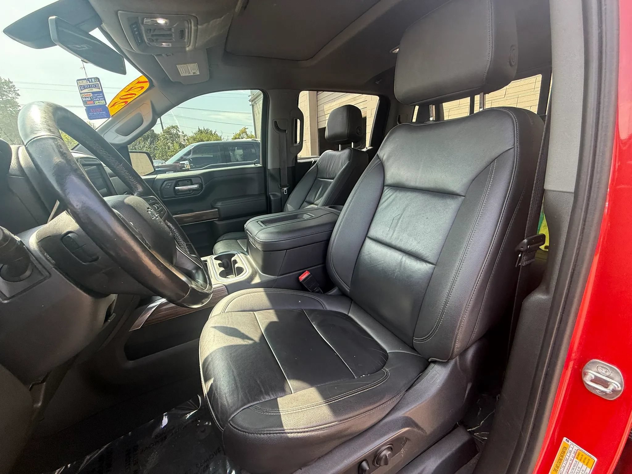 Used 2021 Chevrolet Silverado 1500 LT Trail Boss w/ Convenience Package II AWD/4WD image 17