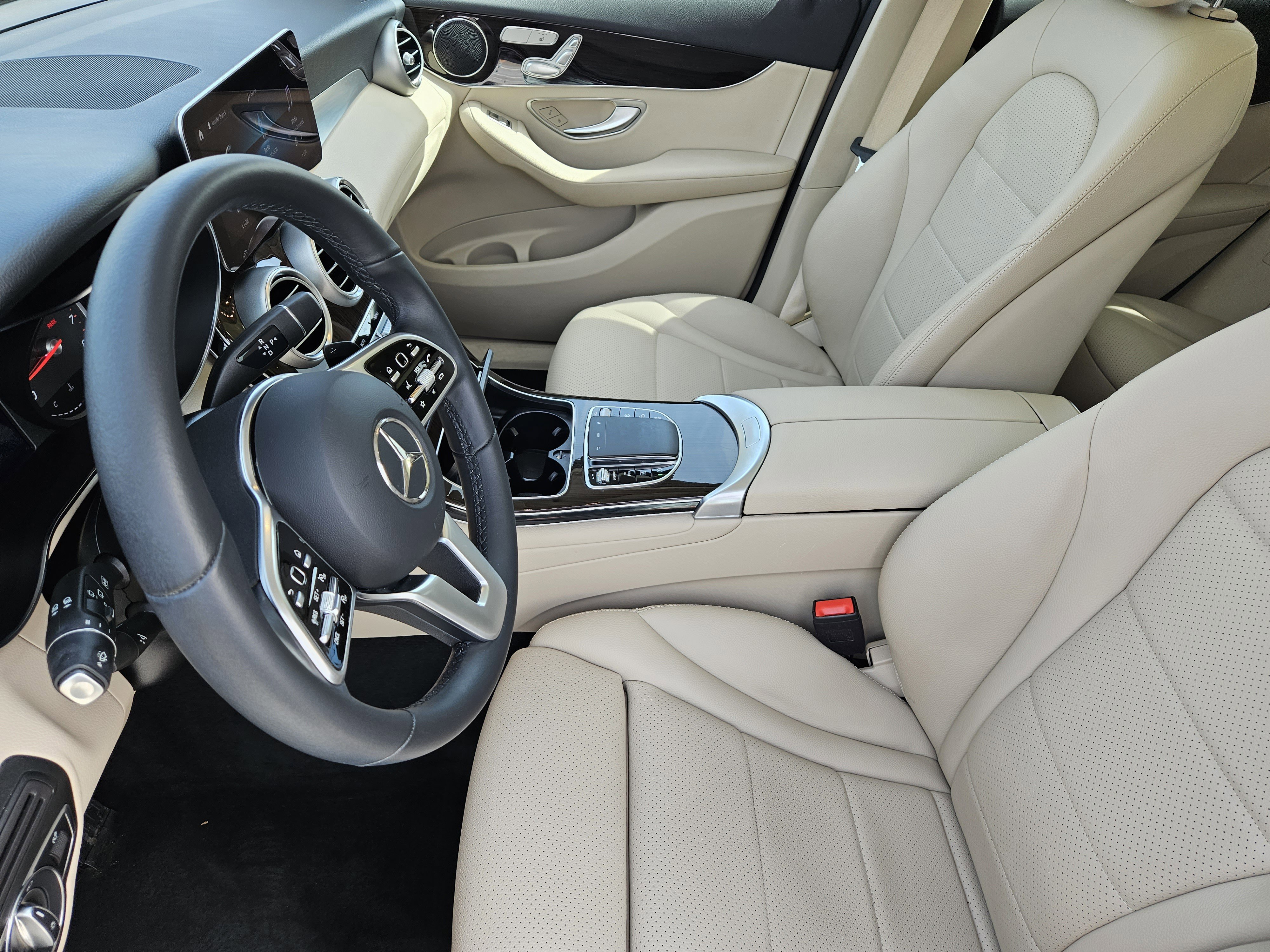 Certified 2022 Mercedes-Benz GLC 300 image 13