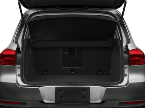 Used 2017 Volkswagen Tiguan S image 13