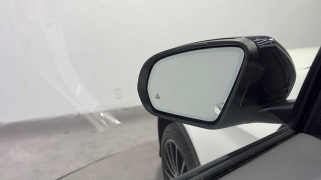 Used 2017 Mercedes-Benz GLC 300 4MATIC Coupe image 11