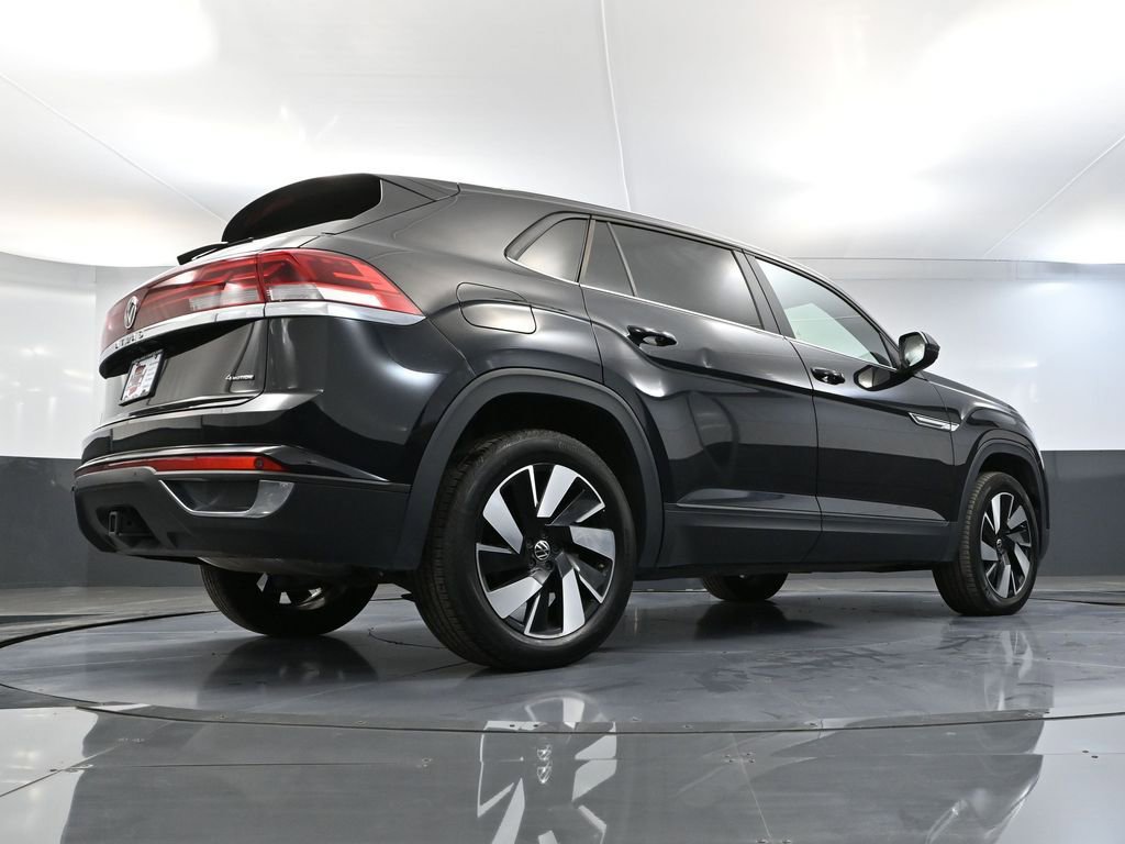 Used 2024 Volkswagen Atlas Cross Sport SE image 52