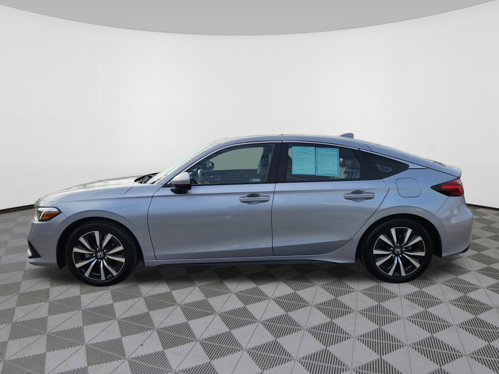 Certified 2023 Honda Civic EX-L image 5