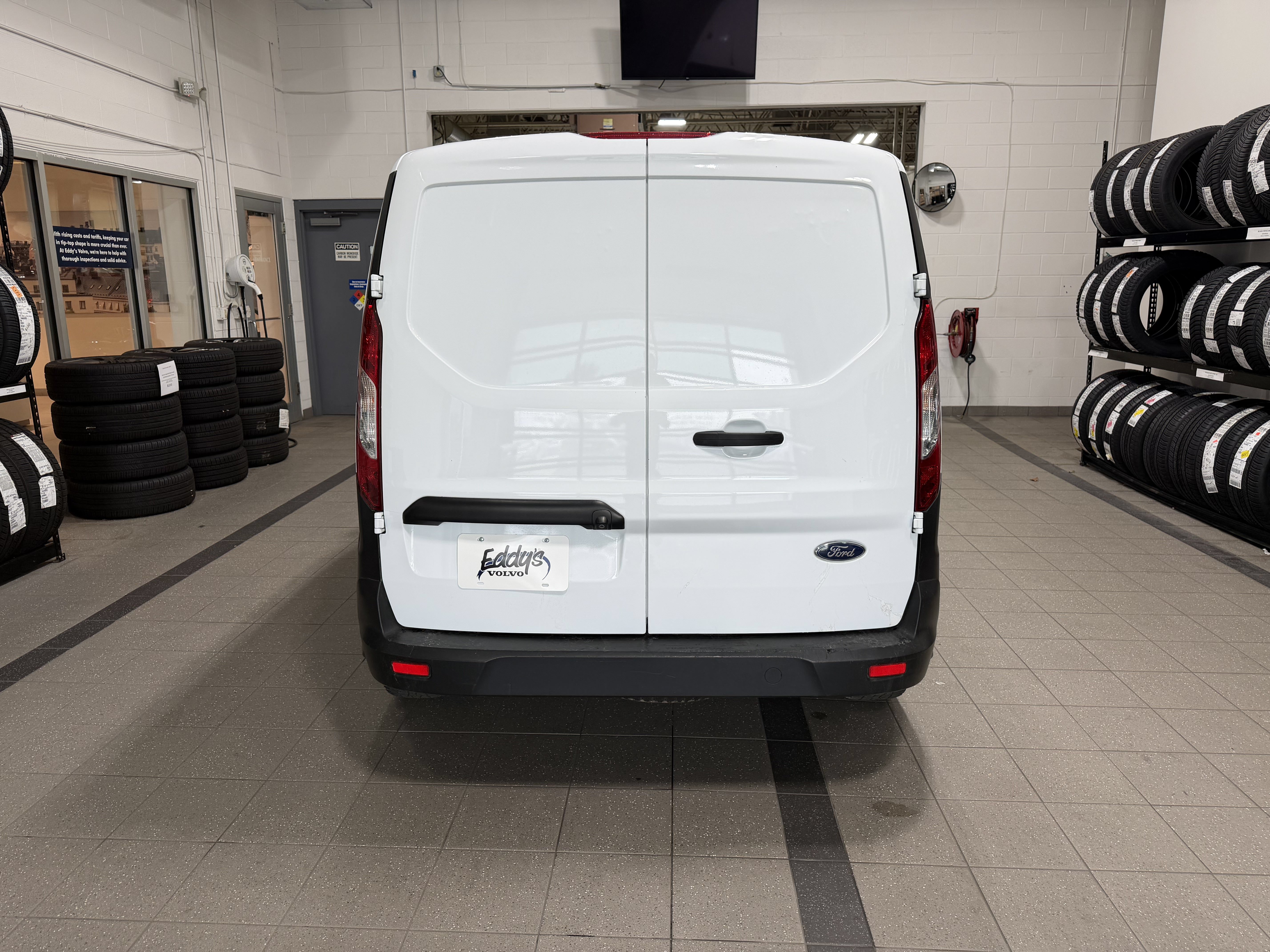 Used 2021 Ford Transit Connect XL FWD image 8