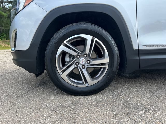 Used 2021 GMC Terrain SLT w/ Infotainment Package II AWD/4WD image 10