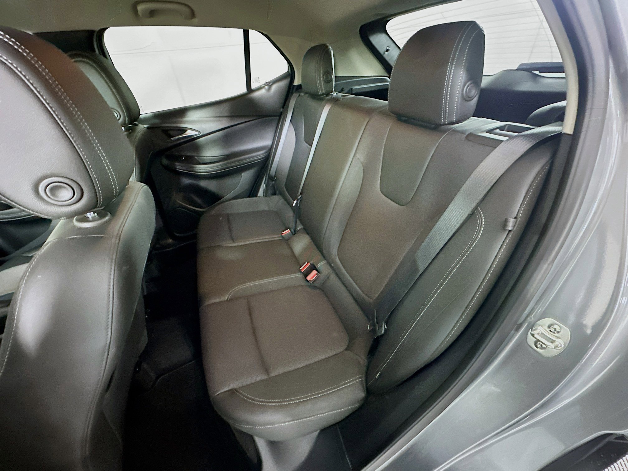 Used 2025 Buick Encore GX Preferred image 27