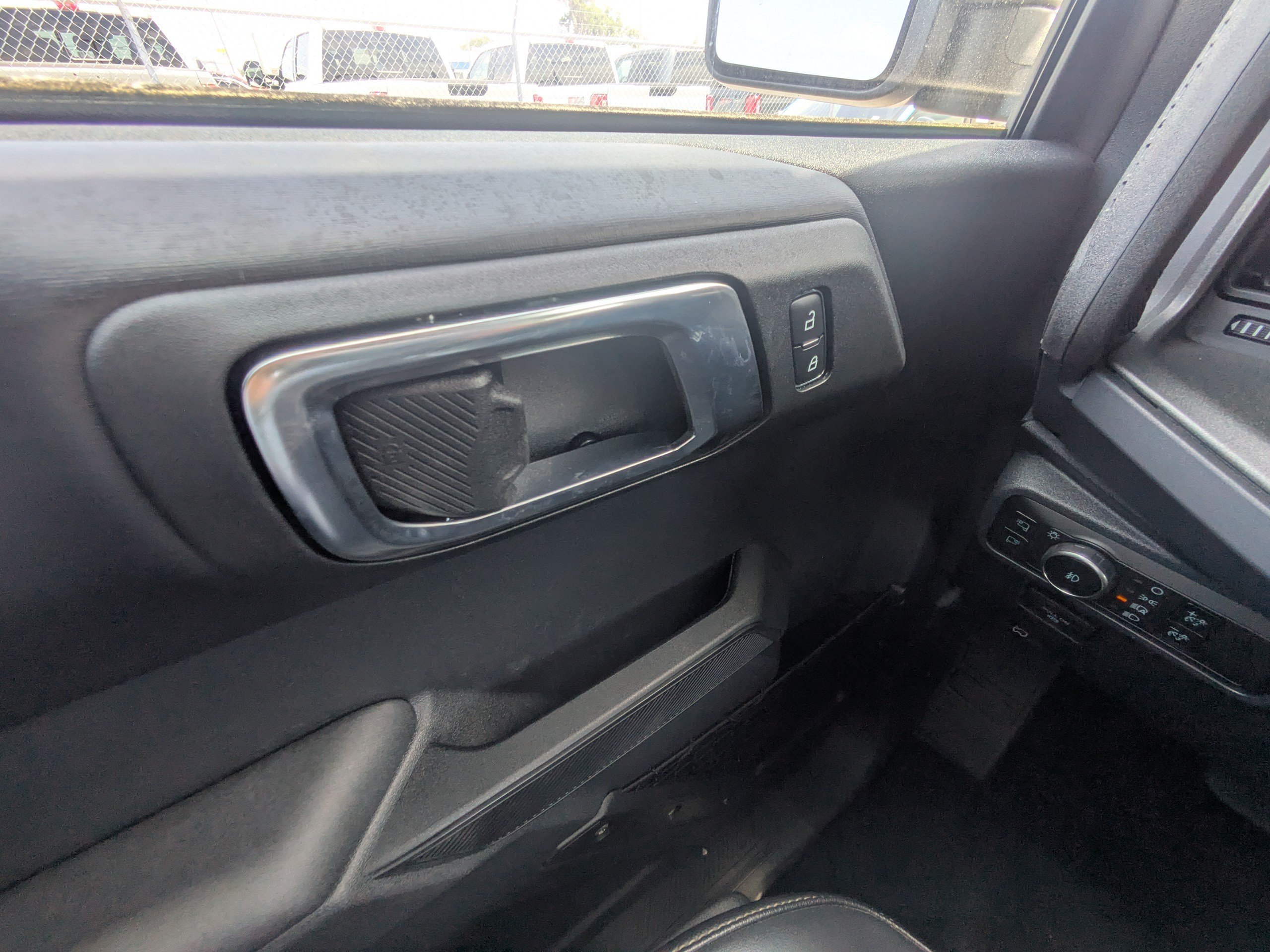 Used 2025 Ford Bronco Badlands AWD/4WD image 23