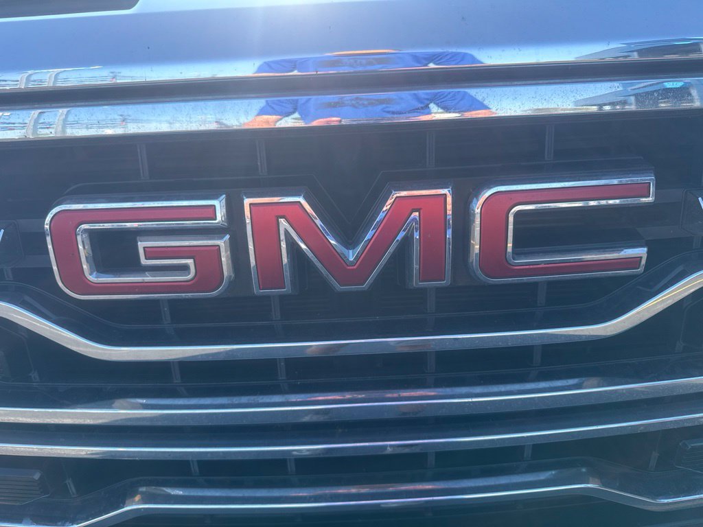 Used 2025 GMC Sierra 1500 SLT AWD/4WD image 11