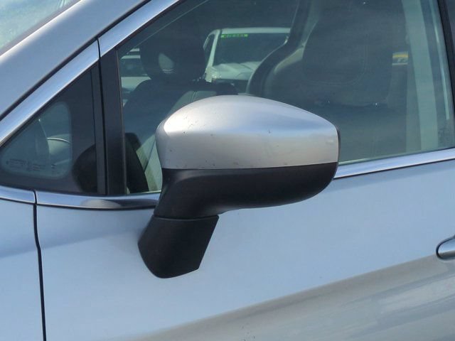 Used 2023 Chrysler Voyager LX FWD image 11