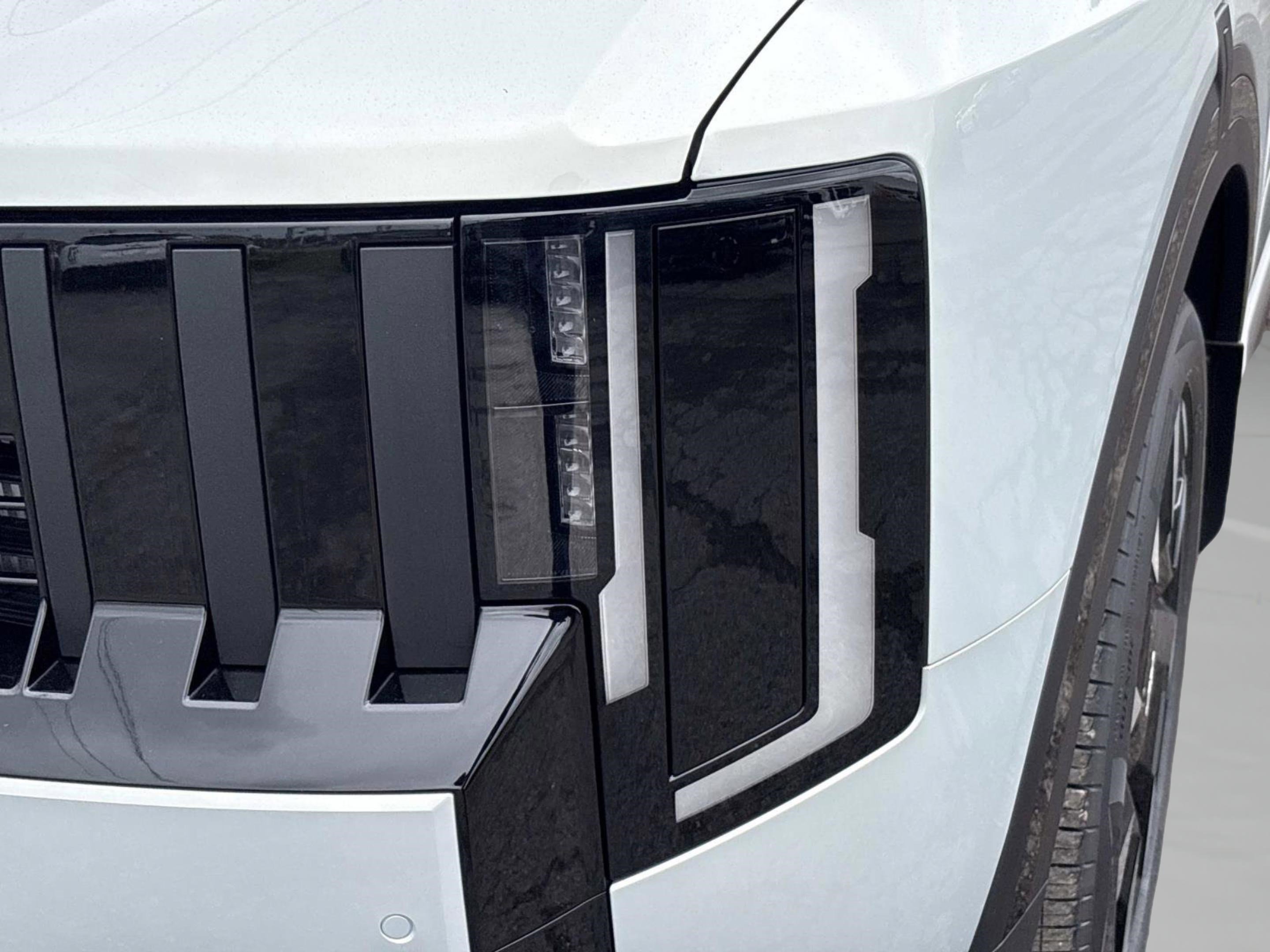 New 2027 Kia Telluride S image 10