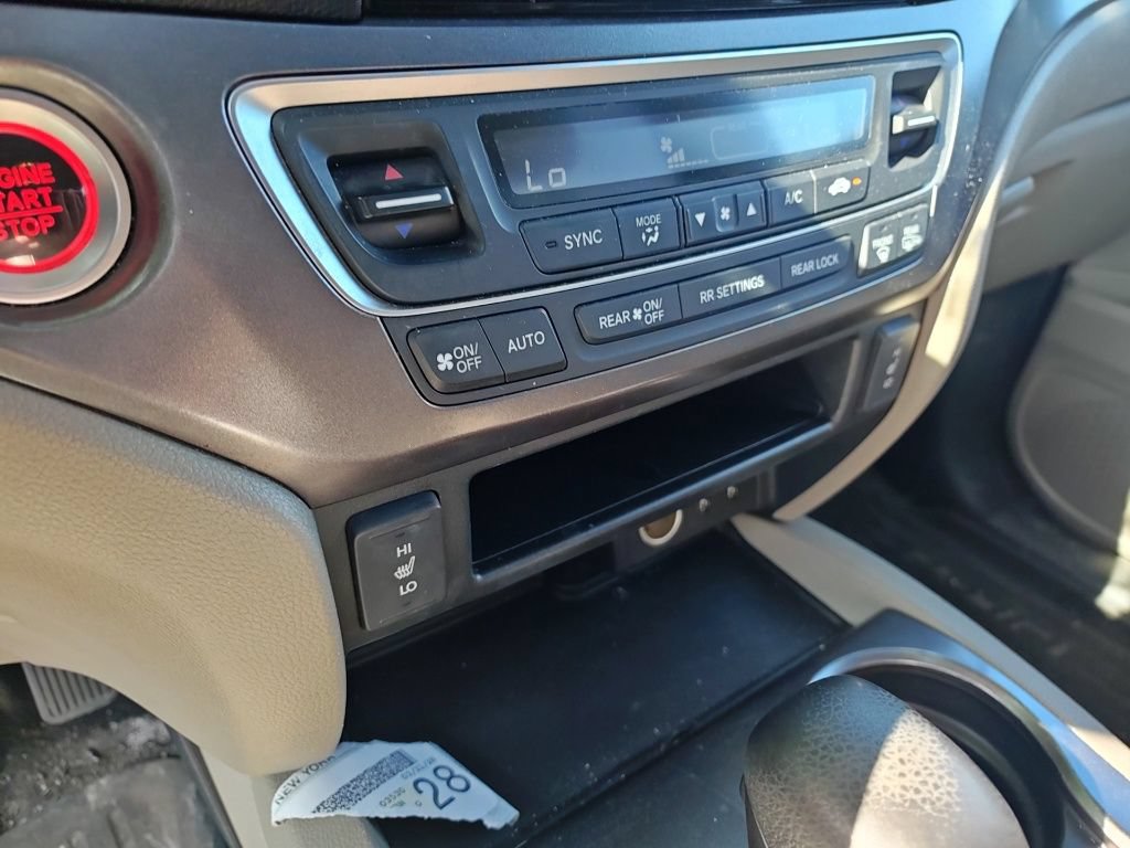 Used 2017 Honda Pilot EX-L image 9