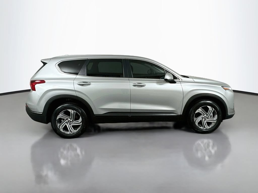 Certified 2023 Hyundai Santa Fe SE w/ Cargo Package FWD image 4