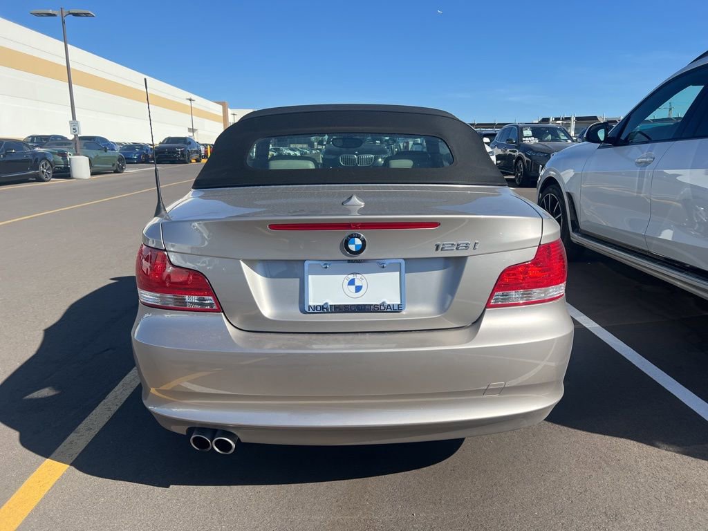 Used 2011 BMW 128i 128i image 5
