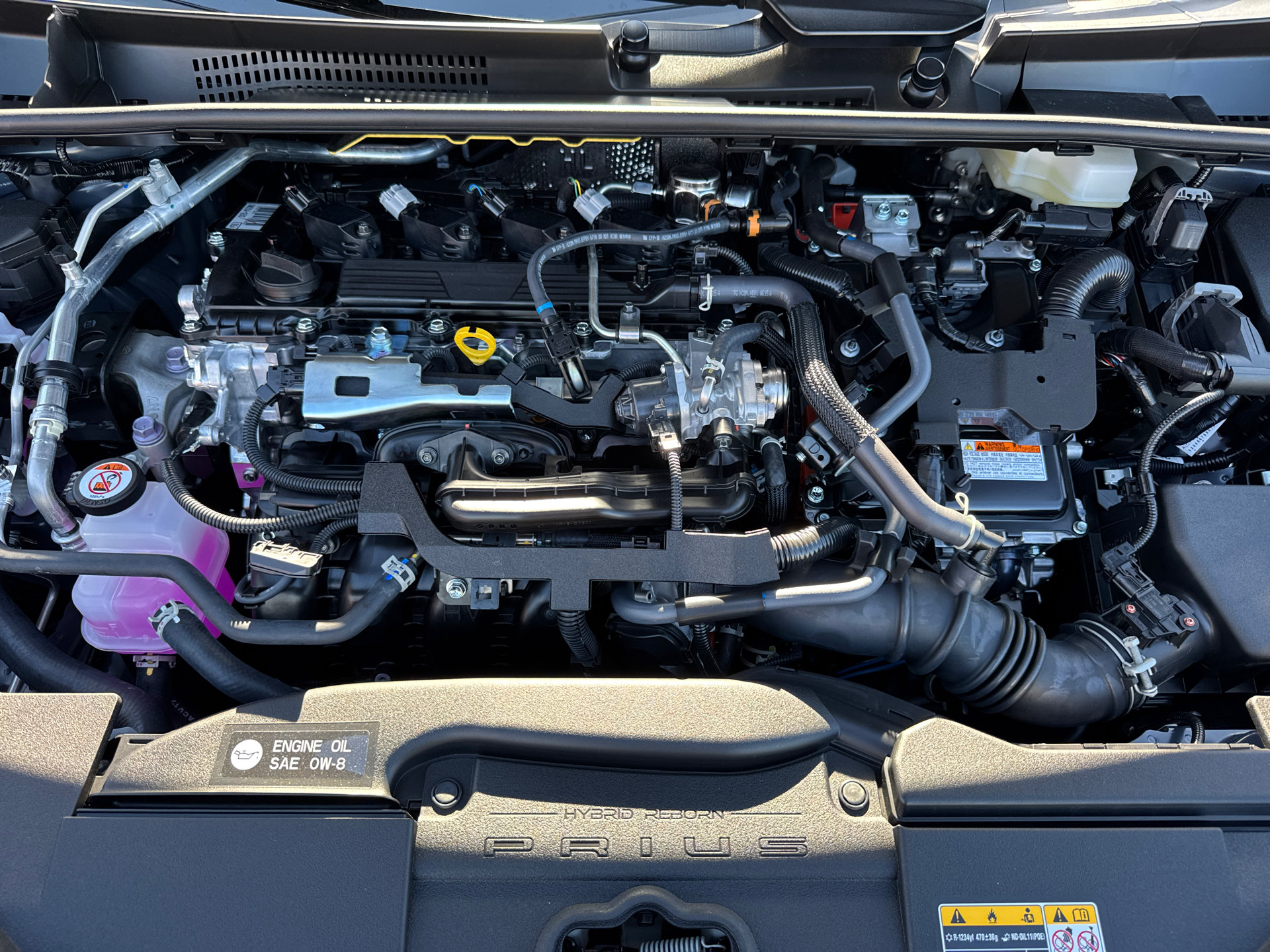 New 2027 Toyota Prius XLE FWD image 8