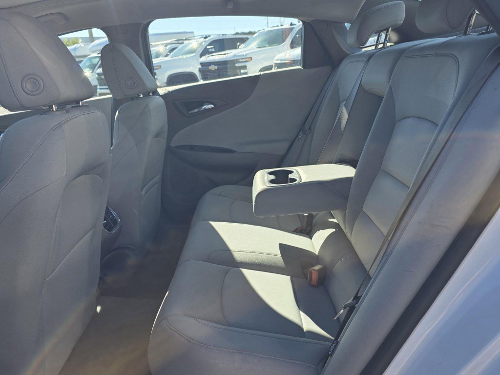 Used 2024 Chevrolet Malibu LT image 16