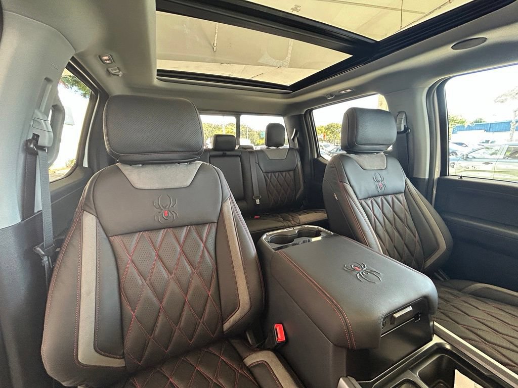 New 2026 Ford F250 Lariat w/ Black Appearance Package AWD/4WD image 33