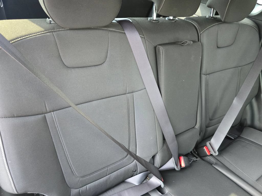 Used 2022 Hyundai Tucson SEL w/ Cargo Package FWD image 18