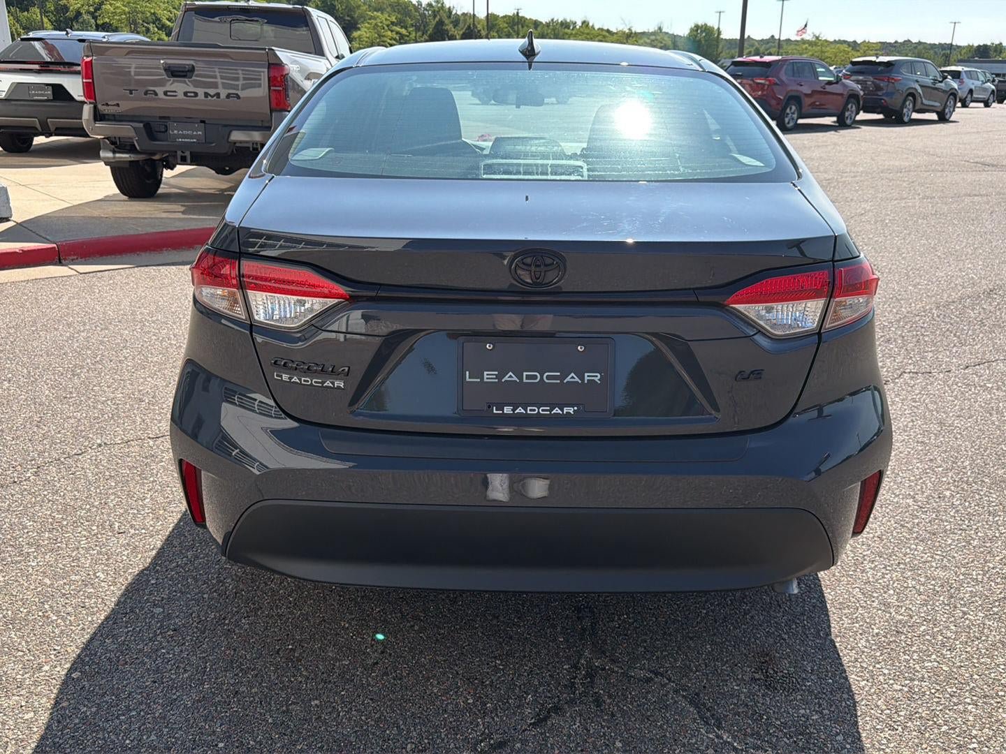 Used 2024 Toyota Corolla LE FWD image 8