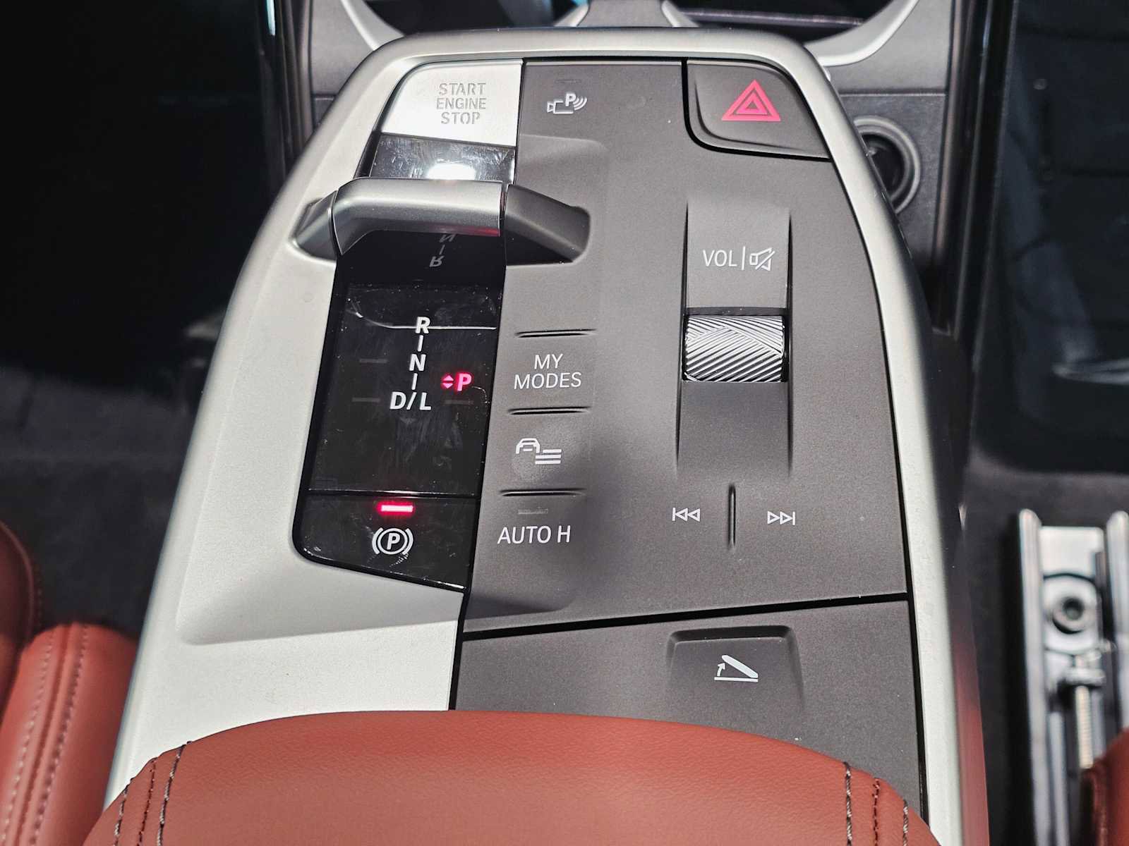 New 2026 BMW X1 xDrive28i AWD/4WD image 18