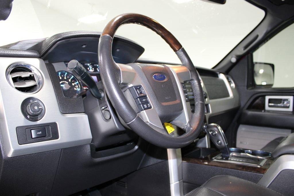 Used 2013 Ford F150 Platinum image 21