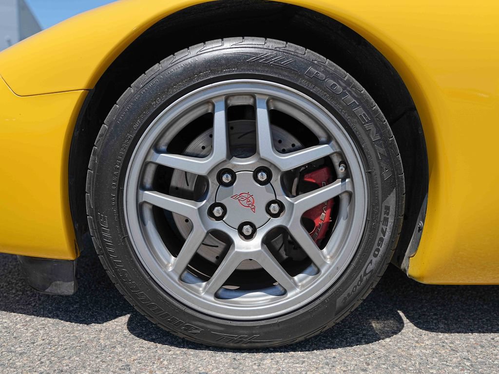 Used 2003 Chevrolet Corvette Z06 w/ Memory Package, 3 Drivers RWD image 14