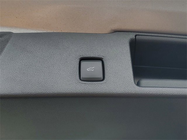 Certified 2023 Ford Escape Active w/ Tech Pack #2 image 9
