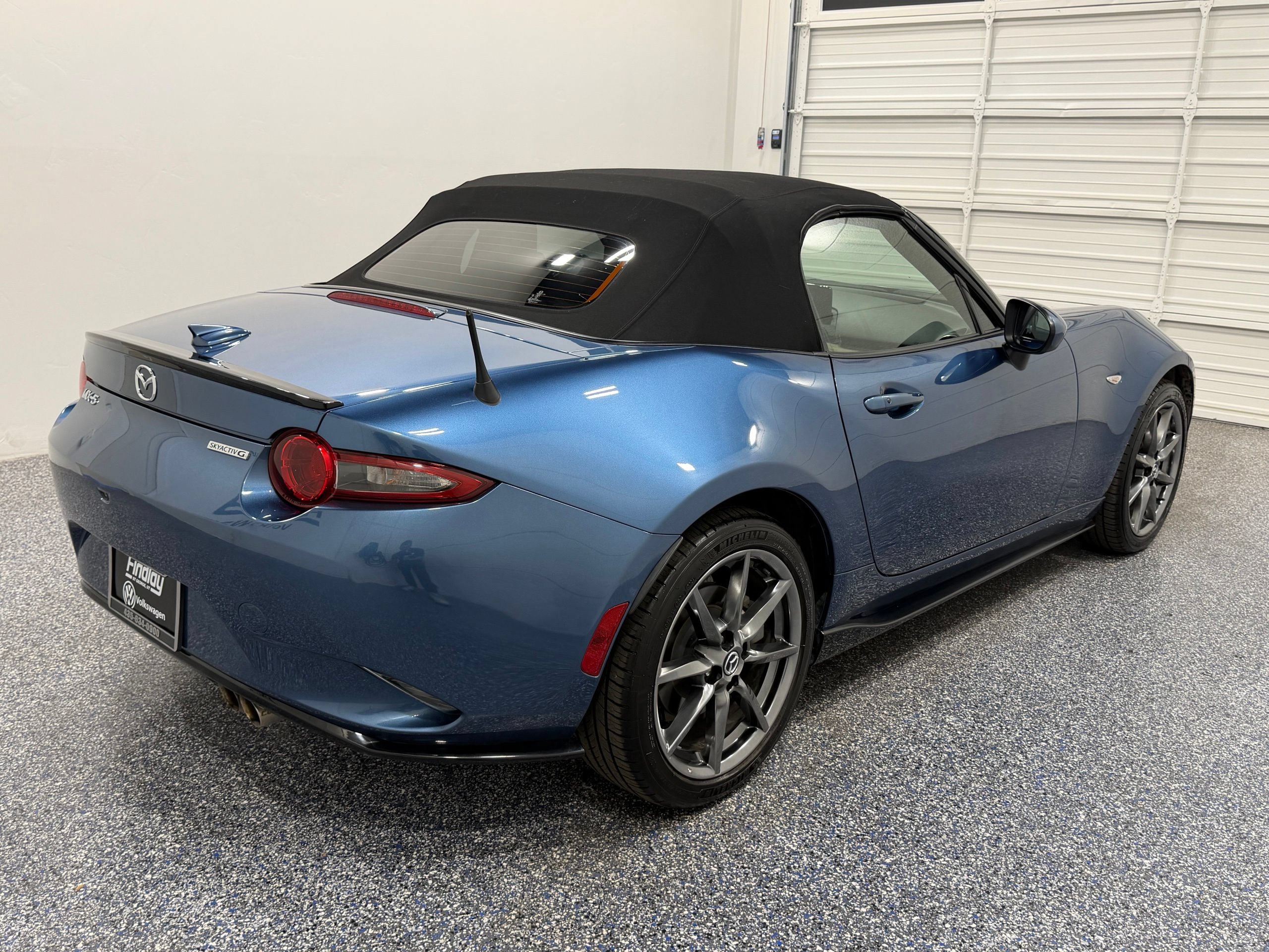 Used 2020 MAZDA MX-5 Miata Grand Touring w/ Appearance Package RWD image 6