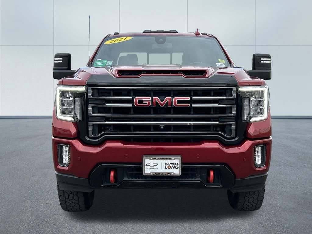 Used 2021 GMC Sierra 2500 AT4 w/ AT4 Premium Plus Package image 3