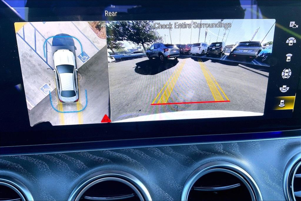 Used 2022 Mercedes-Benz E 450 4MATIC Sedan image 28