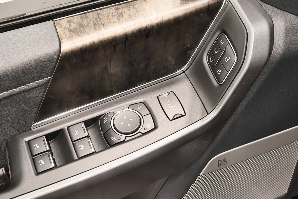 New 2025 Ford F350 Lariat w/ Lariat Ultimate Package image 10