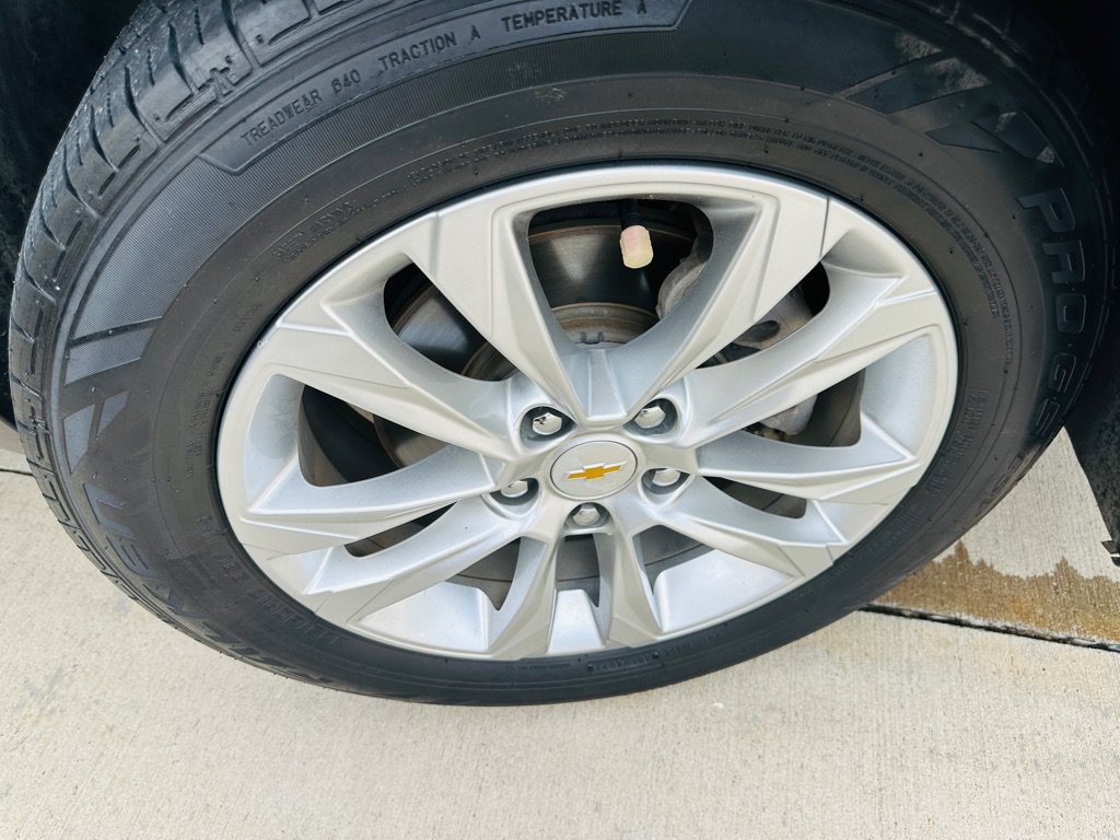Used 2021 Chevrolet TrailBlazer LS FWD image 35