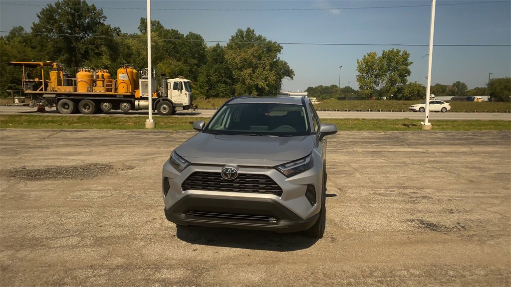 New 2025 Toyota RAV4 XLE image 3