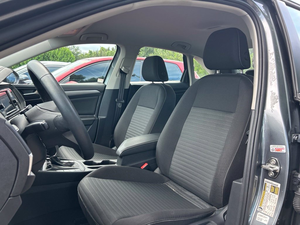 Certified 2024 Volkswagen Jetta S FWD image 17